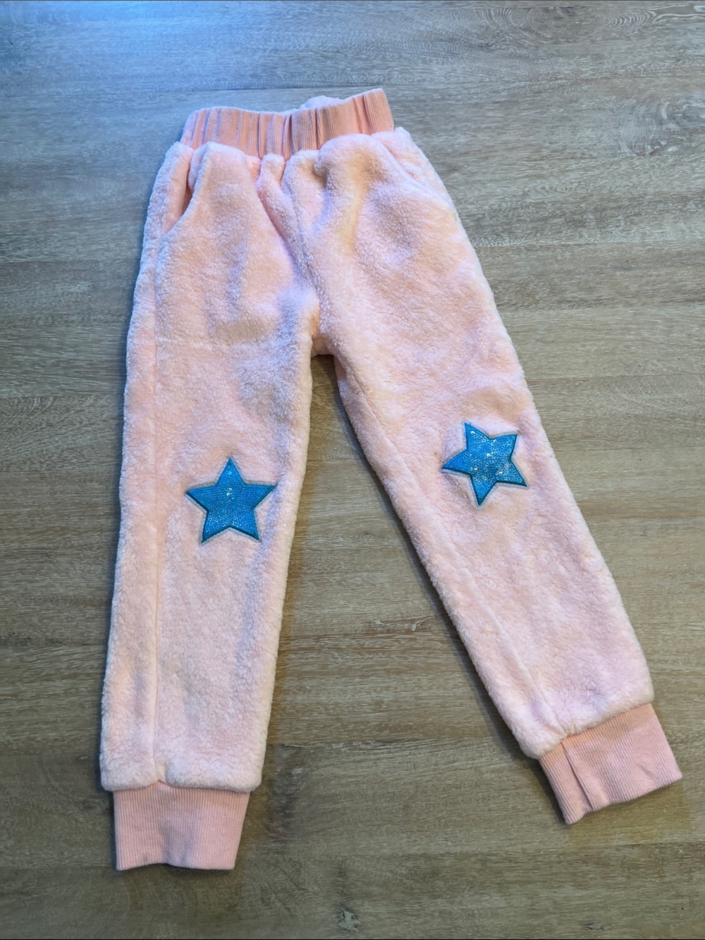 Lola and the boys size 2T fleece joggers GUC